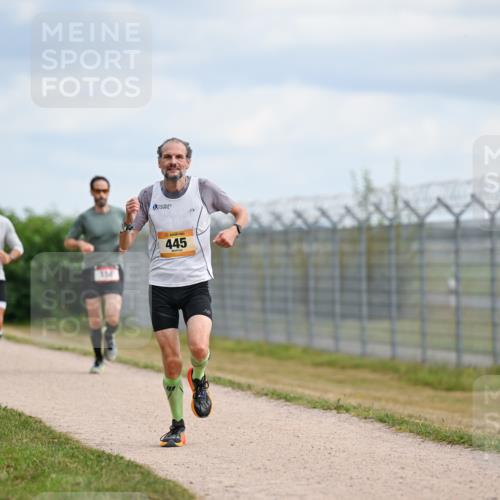 14.09.2025 - Airport Race Dr. Thomas Lammeyer http://msf.ph/oto/8863103 14.09.2025 12:02:36 Laufen 502, 154, 445 meine-sportfotos.de