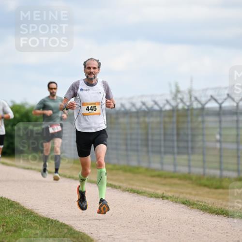 14.09.2025 - Airport Race Dr. Thomas Lammeyer http://msf.ph/oto/8863105 14.09.2025 12:02:37 Laufen 502, 154, 445 meine-sportfotos.de