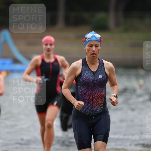 14.09.2025 - Stadtparktriathlon Michael Strokosch http://msf.ph/oto/8863194 14.09.2025 10:15:11 Schwimmen 621, 626, 636, 691, 699, 705 meine-sportfotos.de