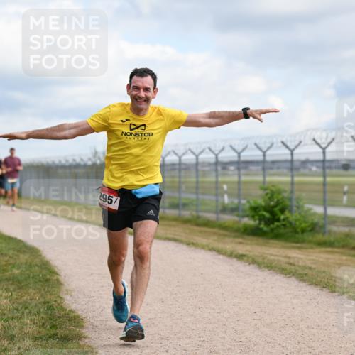 14.09.2025 - Airport Race Dr. Thomas Lammeyer http://msf.ph/oto/8863203 14.09.2025 12:02:45 Laufen 295 meine-sportfotos.de
