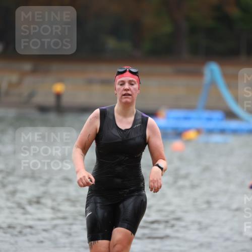 14.09.2025 - Stadtparktriathlon Michael Strokosch http://msf.ph/oto/8863207 14.09.2025 10:15:13 Schwimmen 621, 626, 636, 691, 699, 705 meine-sportfotos.de