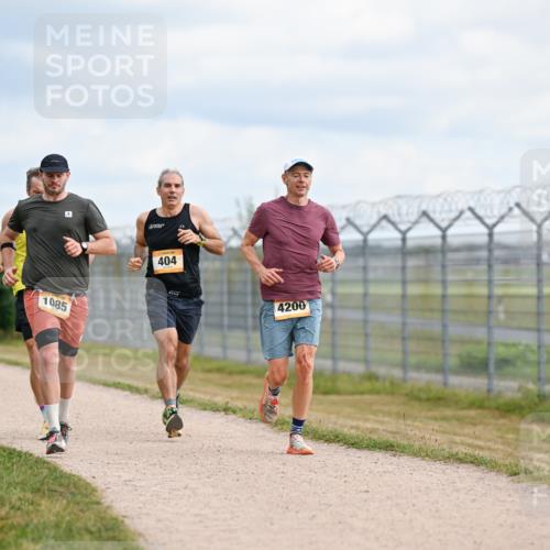 14.09.2025 - Airport Race Dr. Thomas Lammeyer http://msf.ph/oto/8863238 14.09.2025 12:02:49 Laufen 1097, 1085, 404, 4200 meine-sportfotos.de