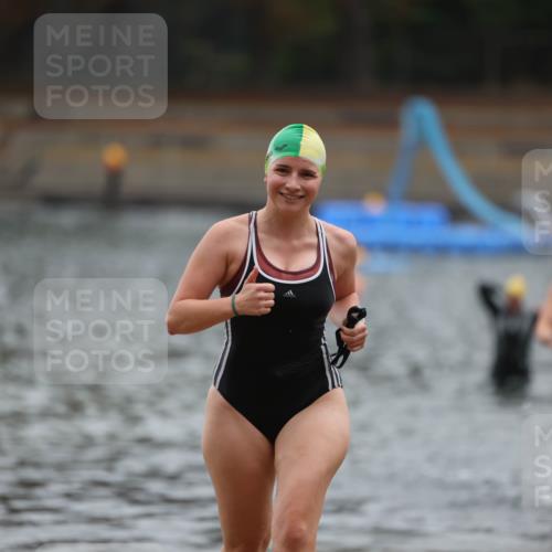 14.09.2025 - Stadtparktriathlon Michael Strokosch http://msf.ph/oto/8863243 14.09.2025 10:15:58 Schwimmen 631, 668 meine-sportfotos.de