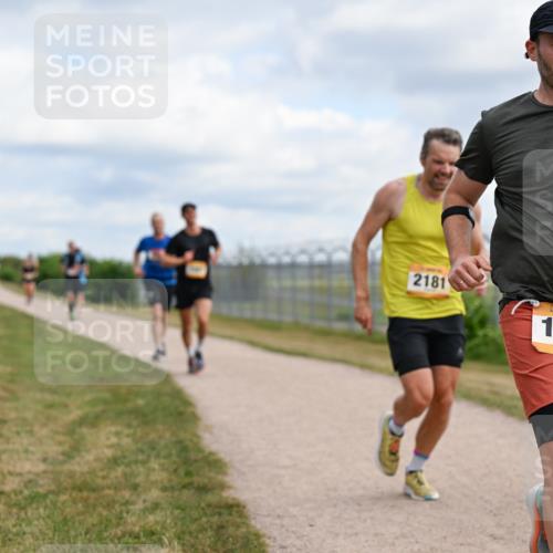 14.09.2025 - Airport Race Dr. Thomas Lammeyer http://msf.ph/oto/8863313 14.09.2025 12:02:54 Laufen 2181, 1085, 04 meine-sportfotos.de