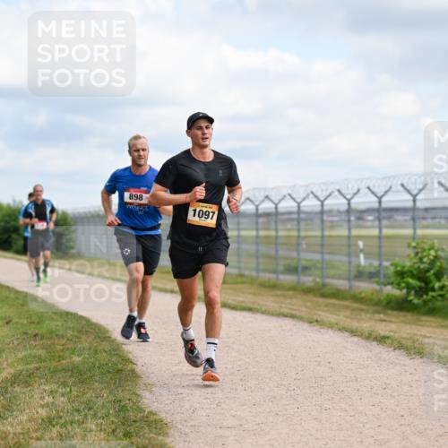 14.09.2025 - Airport Race Dr. Thomas Lammeyer http://msf.ph/oto/8863338 14.09.2025 12:02:56 Laufen 898, 1097 meine-sportfotos.de