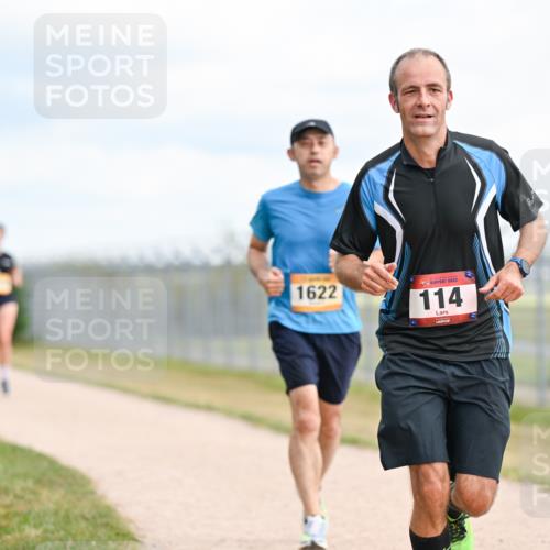 14.09.2025 - Airport Race Dr. Thomas Lammeyer http://msf.ph/oto/8863403 14.09.2025 12:03:01 Laufen 1622, 114 meine-sportfotos.de