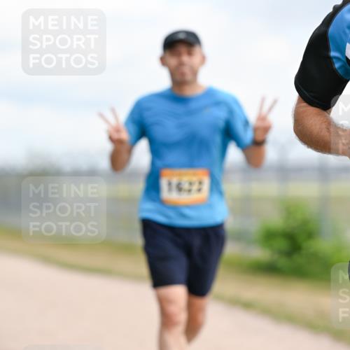 14.09.2025 - Airport Race Dr. Thomas Lammeyer http://msf.ph/oto/8863419 14.09.2025 12:03:02 Laufen 1622, 42, 11 meine-sportfotos.de