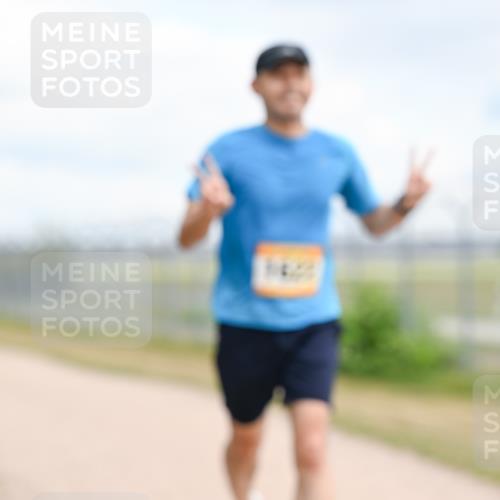 14.09.2025 - Airport Race Dr. Thomas Lammeyer http://msf.ph/oto/8863423 14.09.2025 12:03:02 Laufen  meine-sportfotos.de