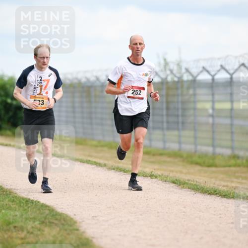 14.09.2025 - Airport Race Dr. Thomas Lammeyer http://msf.ph/oto/8863493 14.09.2025 12:03:12 Laufen 20, 33, 252 meine-sportfotos.de