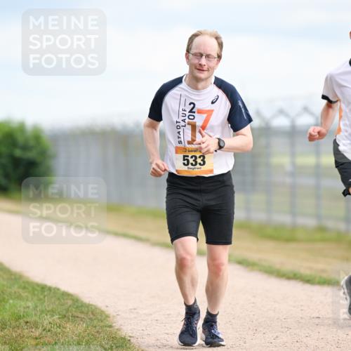 14.09.2025 - Airport Race Dr. Thomas Lammeyer http://msf.ph/oto/8863525 14.09.2025 12:03:15 Laufen 20, 533, 252 meine-sportfotos.de