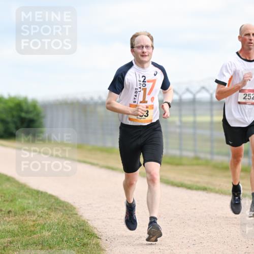 14.09.2025 - Airport Race Dr. Thomas Lammeyer http://msf.ph/oto/8863530 14.09.2025 12:03:15 Laufen 252 meine-sportfotos.de