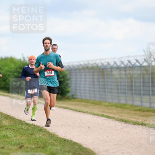 14.09.2025 - Airport Race Dr. Thomas Lammeyer http://msf.ph/oto/8863556 14.09.2025 12:03:24 Laufen 176, 836 meine-sportfotos.de