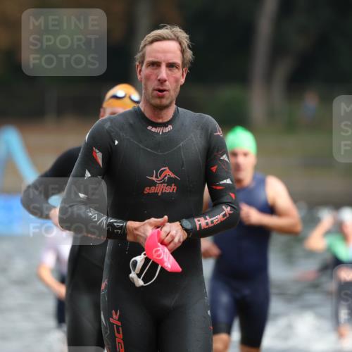 14.09.2025 - Stadtparktriathlon Michael Strokosch http://msf.ph/oto/8863557 14.09.2025 10:30:39 Schwimmen 727, 730, 743, 767, 769, 770, 817 meine-sportfotos.de