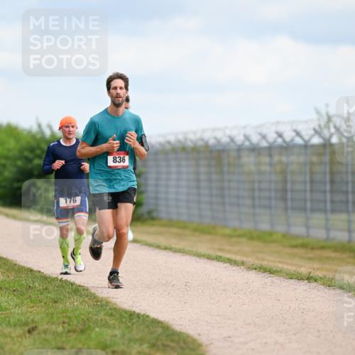 14.09.2025 - Airport Race Dr. Thomas Lammeyer http://msf.ph/oto/8863565 14.09.2025 12:03:24 Laufen 176, 836 meine-sportfotos.de
