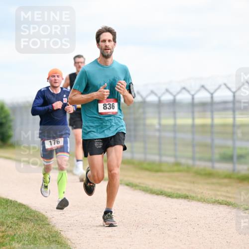 14.09.2025 - Airport Race Dr. Thomas Lammeyer http://msf.ph/oto/8863590 14.09.2025 12:03:27 Laufen 176, 836 meine-sportfotos.de