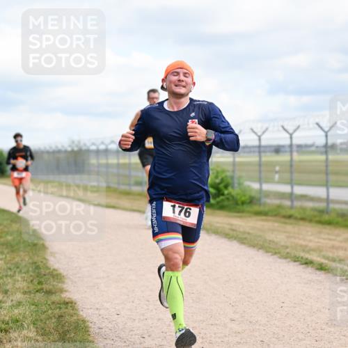 14.09.2025 - Airport Race Dr. Thomas Lammeyer http://msf.ph/oto/8863661 14.09.2025 12:03:31 Laufen 176 meine-sportfotos.de