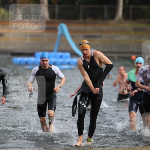 14.09.2025 - Stadtparktriathlon Michael Strokosch http://msf.ph/oto/8863688 14.09.2025 10:32:20 Schwimmen 732, 748, 753, 758, 759, 780, 782, 785, 796, 799, 800 meine-sportfotos.de