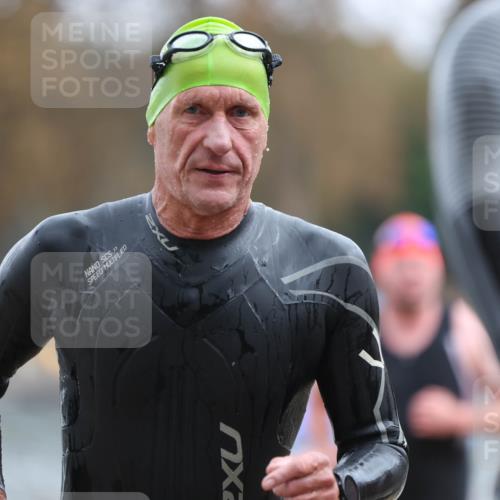 14.09.2025 - Stadtparktriathlon Michael Strokosch http://msf.ph/oto/8863710 14.09.2025 10:32:30 Schwimmen 732, 740, 748, 758, 759, 780, 781, 782, 785, 799, 800, 801, 815 meine-sportfotos.de