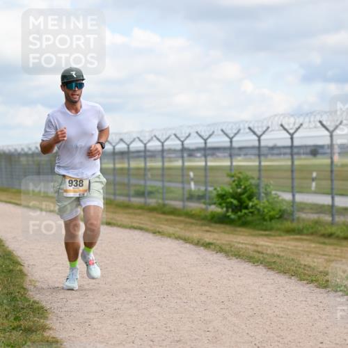 14.09.2025 - Airport Race Dr. Thomas Lammeyer http://msf.ph/oto/8863725 14.09.2025 12:03:36 Laufen 938, 938 meine-sportfotos.de