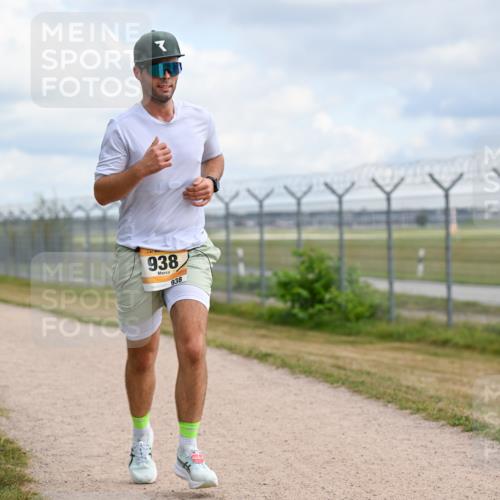 14.09.2025 - Airport Race Dr. Thomas Lammeyer http://msf.ph/oto/8863742 14.09.2025 12:03:37 Laufen 938, 938 meine-sportfotos.de