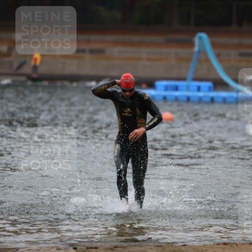 14.09.2025 - Stadtparktriathlon Michael Strokosch http://msf.ph/oto/8863752 14.09.2025 08:49:06 Schwimmen 315 meine-sportfotos.de
