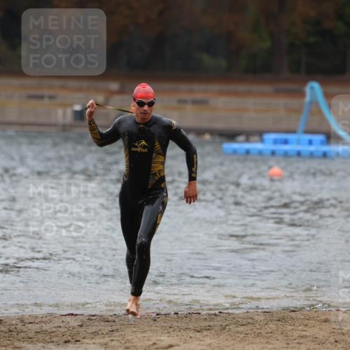14.09.2025 - Stadtparktriathlon Michael Strokosch http://msf.ph/oto/8863765 14.09.2025 08:49:08 Schwimmen 315 meine-sportfotos.de