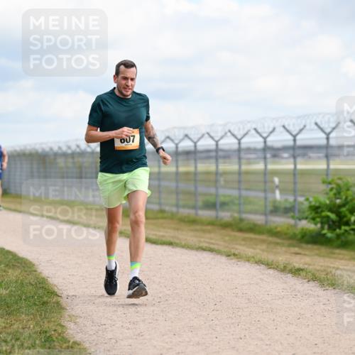 14.09.2025 - Airport Race Dr. Thomas Lammeyer http://msf.ph/oto/8863779 14.09.2025 12:03:40 Laufen  meine-sportfotos.de