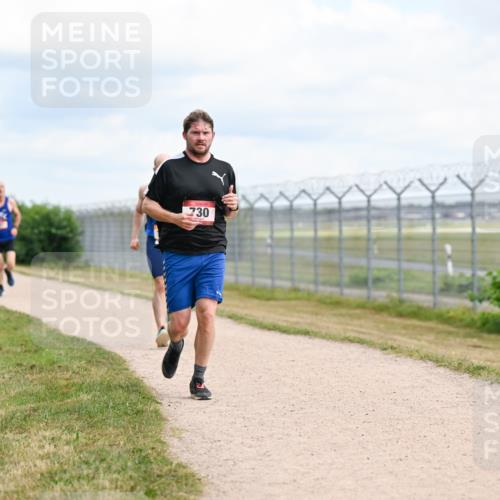 14.09.2025 - Airport Race Dr. Thomas Lammeyer http://msf.ph/oto/8863832 14.09.2025 12:03:44 Laufen 730 meine-sportfotos.de