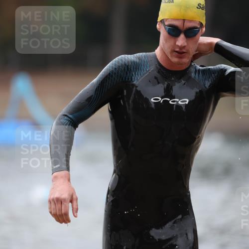 14.09.2025 - Stadtparktriathlon Michael Strokosch http://msf.ph/oto/8863841 14.09.2025 08:49:27 Schwimmen 307, 310, 334 meine-sportfotos.de
