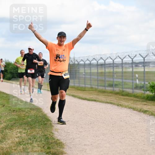 14.09.2025 - Airport Race Dr. Thomas Lammeyer http://msf.ph/oto/8863944 14.09.2025 12:03:53 Laufen 79, 42, 0, 4060 meine-sportfotos.de