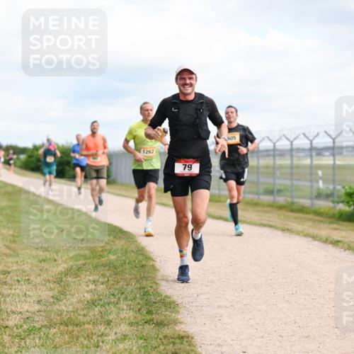14.09.2025 - Airport Race Dr. Thomas Lammeyer http://msf.ph/oto/8863990 14.09.2025 12:03:56 Laufen 1262, 79, 605 meine-sportfotos.de