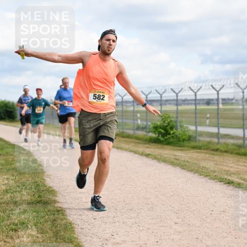 14.09.2025 - Airport Race Dr. Thomas Lammeyer http://msf.ph/oto/8864078 14.09.2025 12:04:02 Laufen 582 meine-sportfotos.de