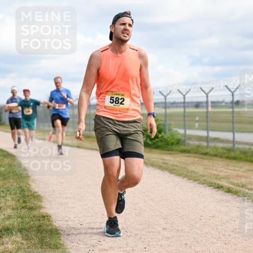 14.09.2025 - Airport Race Dr. Thomas Lammeyer http://msf.ph/oto/8864087 14.09.2025 12:04:02 Laufen 582 meine-sportfotos.de
