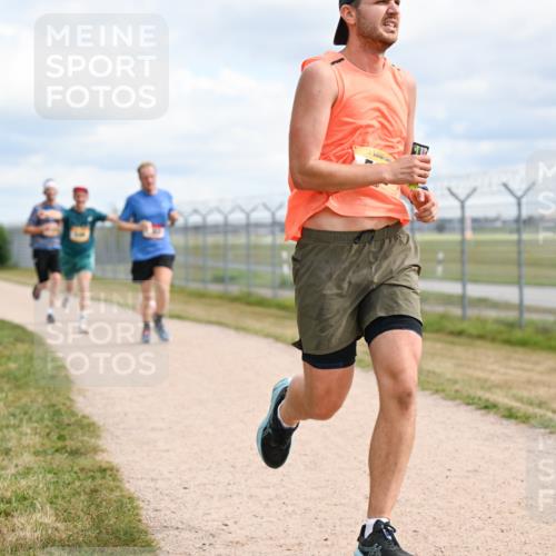 14.09.2025 - Airport Race Dr. Thomas Lammeyer http://msf.ph/oto/8864093 14.09.2025 12:04:02 Laufen  meine-sportfotos.de