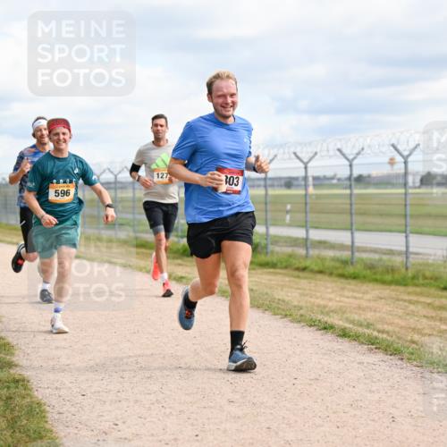 14.09.2025 - Airport Race Dr. Thomas Lammeyer http://msf.ph/oto/8864124 14.09.2025 12:04:05 Laufen 127, 303, 596 meine-sportfotos.de