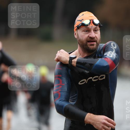 14.09.2025 - Stadtparktriathlon Michael Strokosch http://msf.ph/oto/8864333 14.09.2025 08:51:51 Schwimmen 304, 323, 326, 333, 342, 352, 358, 362, 363, 371 meine-sportfotos.de