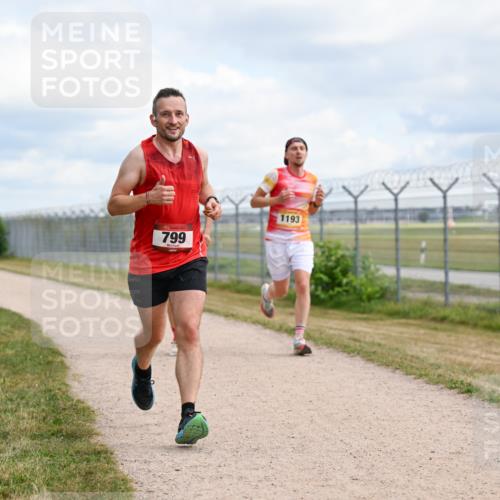 14.09.2025 - Airport Race Dr. Thomas Lammeyer http://msf.ph/oto/8864338 14.09.2025 12:04:24 Laufen 799, 1193 meine-sportfotos.de