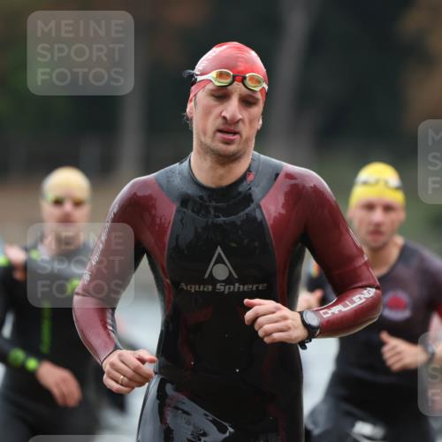 14.09.2025 - Stadtparktriathlon Michael Strokosch http://msf.ph/oto/8864366 14.09.2025 08:51:58 Schwimmen 304, 333, 337, 341, 342, 358, 362, 366, 371, 451 meine-sportfotos.de