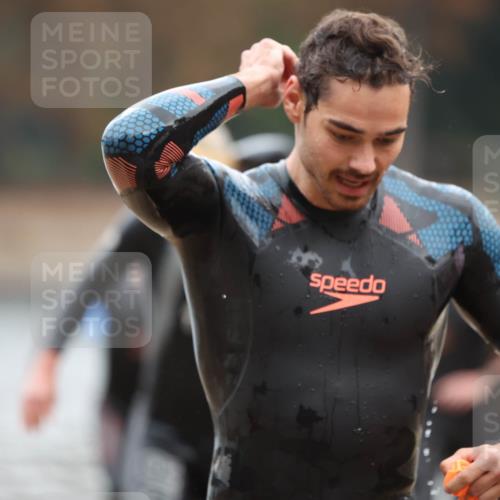 14.09.2025 - Stadtparktriathlon Michael Strokosch http://msf.ph/oto/8864405 14.09.2025 08:52:08 Schwimmen 316, 325, 327, 328, 337, 341, 366, 372, 451 meine-sportfotos.de