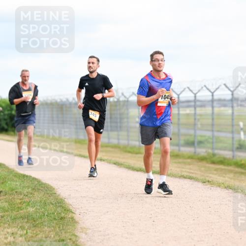 14.09.2025 - Airport Race Dr. Thomas Lammeyer http://msf.ph/oto/8864413 14.09.2025 12:04:31 Laufen 15, 06, 345, 1045 meine-sportfotos.de