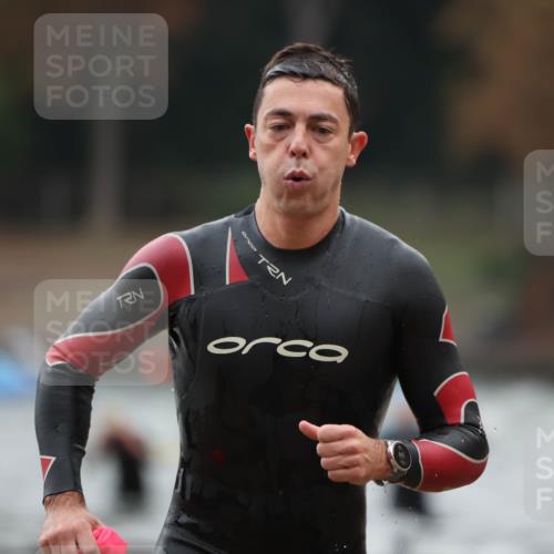 14.09.2025 - Stadtparktriathlon Michael Strokosch http://msf.ph/oto/8864463 14.09.2025 08:52:22 Schwimmen 316, 325, 332, 349 meine-sportfotos.de