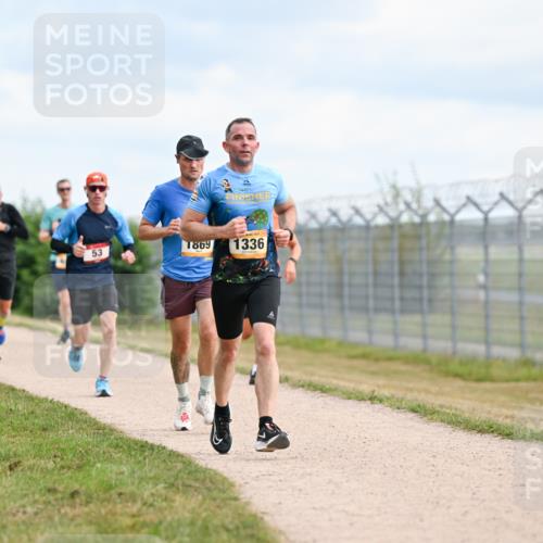 14.09.2025 - Airport Race Dr. Thomas Lammeyer http://msf.ph/oto/8864554 14.09.2025 12:04:42 Laufen 53, 1869, 1336 meine-sportfotos.de