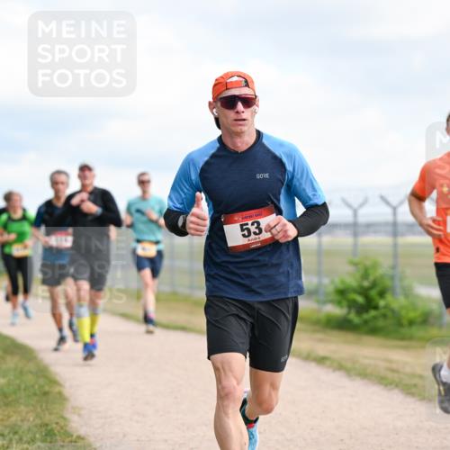 14.09.2025 - Airport Race Dr. Thomas Lammeyer http://msf.ph/oto/8864667 14.09.2025 12:04:48 Laufen 53, 1828 meine-sportfotos.de