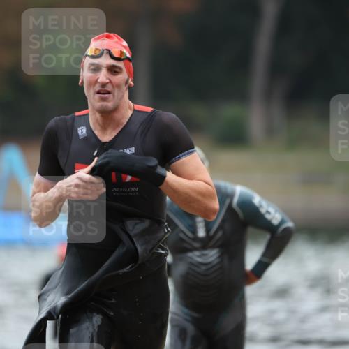14.09.2025 - Stadtparktriathlon Michael Strokosch http://msf.ph/oto/8864703 14.09.2025 08:53:38 Schwimmen 312, 346, 480 meine-sportfotos.de