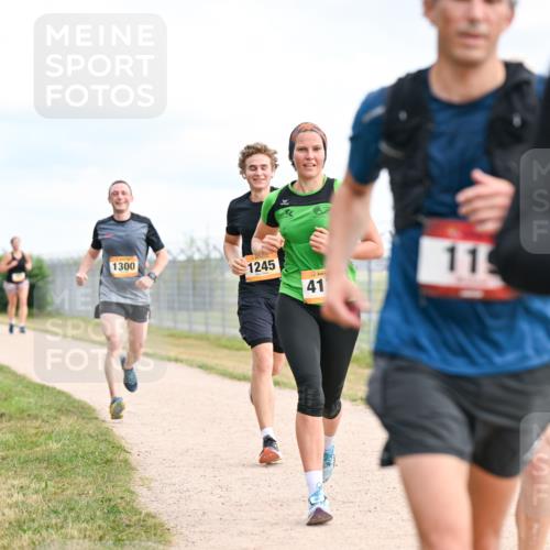 14.09.2025 - Airport Race Dr. Thomas Lammeyer http://msf.ph/oto/8864719 14.09.2025 12:04:52 Laufen 1300, 1245, 41, 119 meine-sportfotos.de