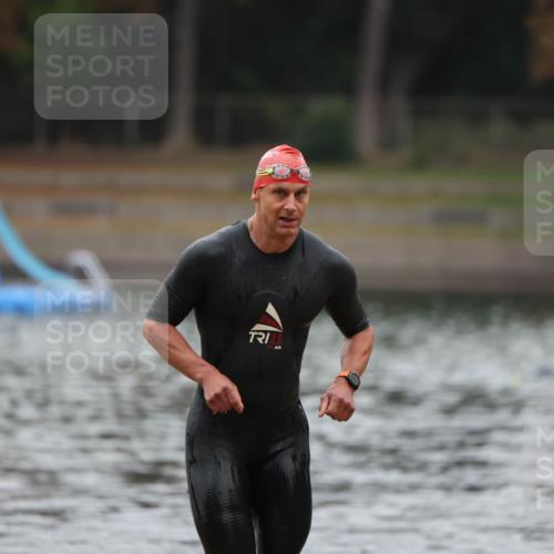 14.09.2025 - Stadtparktriathlon Michael Strokosch http://msf.ph/oto/8864721 14.09.2025 08:53:45 Schwimmen 312 meine-sportfotos.de