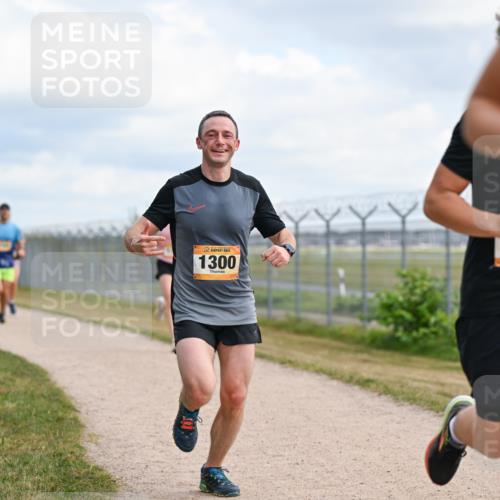 14.09.2025 - Airport Race Dr. Thomas Lammeyer http://msf.ph/oto/8864748 14.09.2025 12:04:54 Laufen 1300, 1245 meine-sportfotos.de