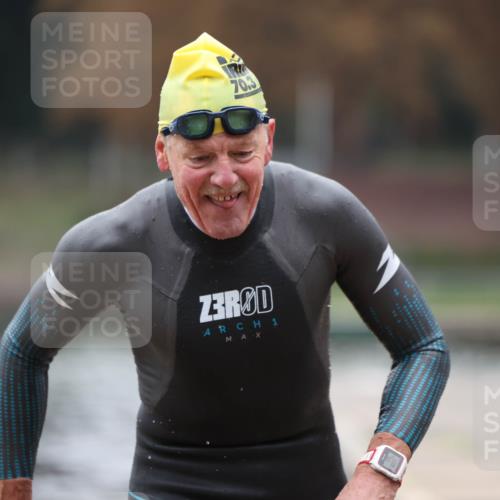 14.09.2025 - Stadtparktriathlon Michael Strokosch http://msf.ph/oto/8864772 14.09.2025 08:54:30 Schwimmen 302 meine-sportfotos.de