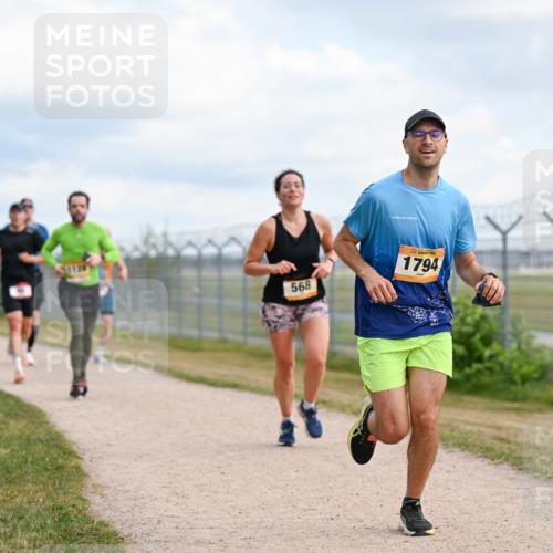 14.09.2025 - Airport Race Dr. Thomas Lammeyer http://msf.ph/oto/8864810 14.09.2025 12:04:59 Laufen 568, 1794 meine-sportfotos.de