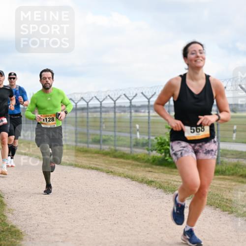 14.09.2025 - Airport Race Dr. Thomas Lammeyer http://msf.ph/oto/8864837 14.09.2025 12:05:01 Laufen 66, 128, 1128, 568 meine-sportfotos.de